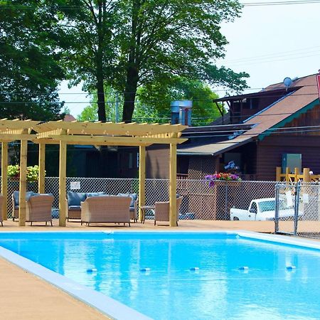 Motel Montreal Озеро Джордж Экстерьер фото
