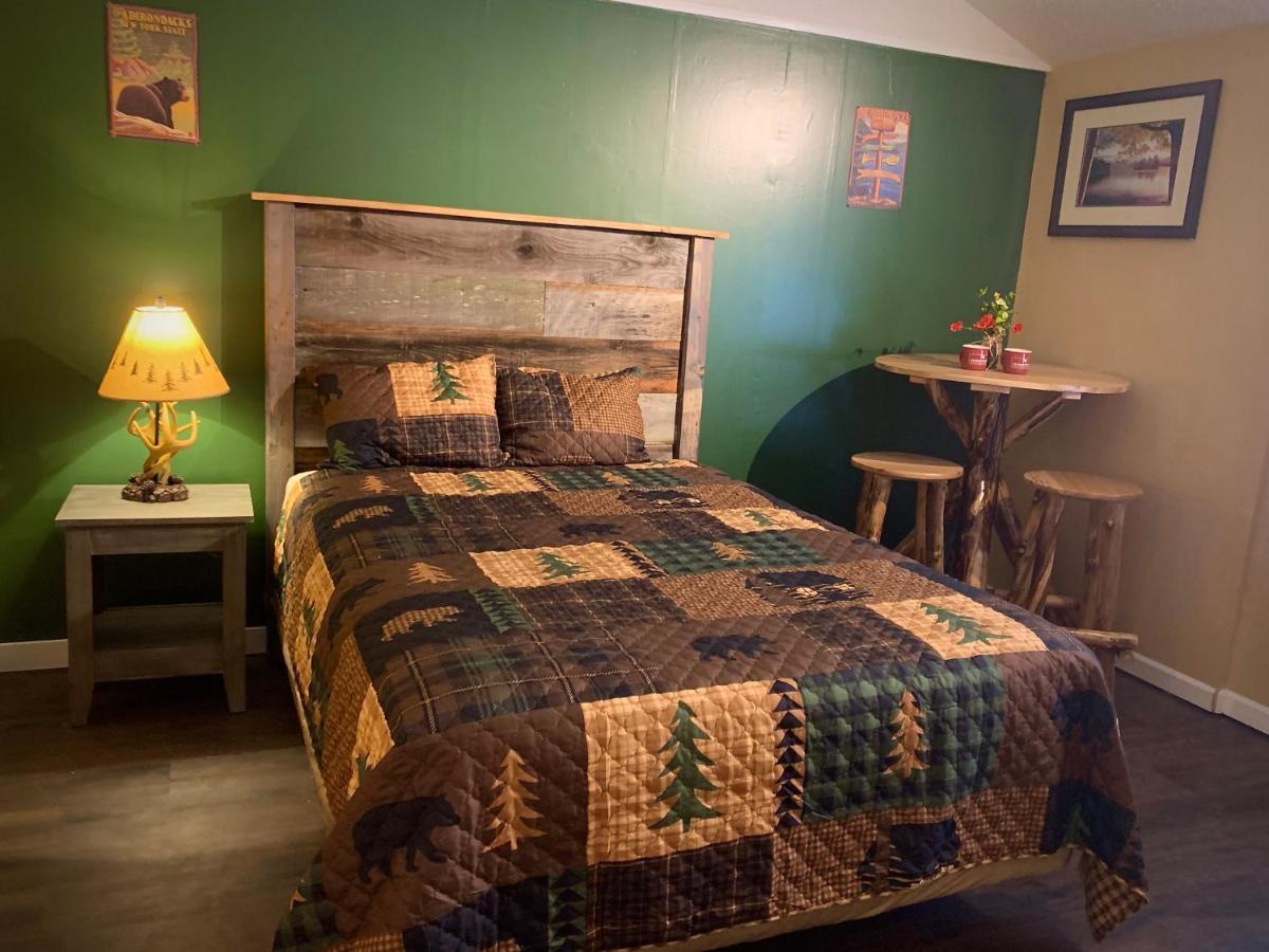 Motel Montreal Озеро Джордж Экстерьер фото